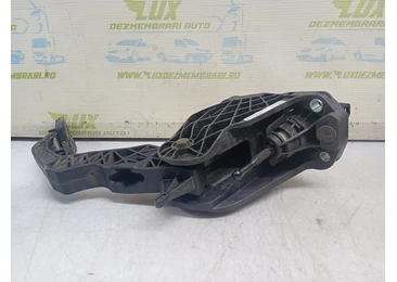 Pedala ambreiaj 1T1721059BH Volkswagen Touran 1 (2003 - 2006) 1.9 tdi BXE