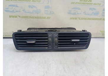 Grila ventilatie 3C1819728 Volkswagen Passat B6 (2005 - 2010) 2.0 benzina BVY