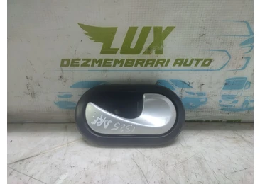 Maner interior dreapta fata Dacia Logan 1 (facelift) (2007 - 2012) K7J710