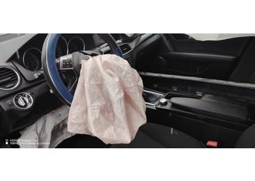 Mercedes Benz C-Class W204/S204/C204 (facelift) (2011 - 2015) - miniatura 6