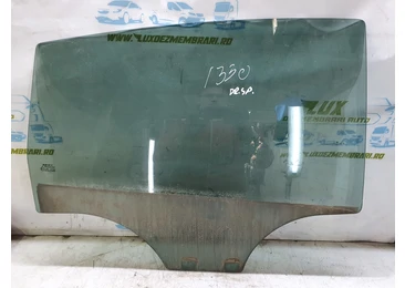 Geam dreapta spate Seat Leon 2 (1P) (facelift) (2009 - 2012) 1.6 tdi CAYC