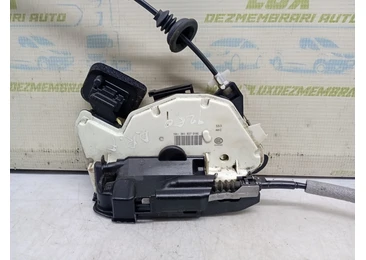 Broasca dreapta fata 5K1837016E Volkswagen Polo 5 (6R) (2009 - 2015) - miniatura 2