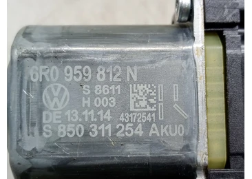 Motoras geam dreapta spate 6R0959812N Volkswagen Polo 5 (6R) (2009 - 2015) - miniatura 3