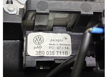 Plafoniera 6Q1947105L Volkswagen Polo 5 (6R) (2009 - 2015) - miniatura 4