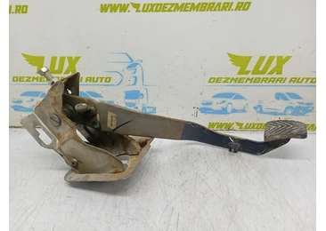 Pedala ambreiaj MR992549 Mitsubishi L200 4 (2006 - 2011)
