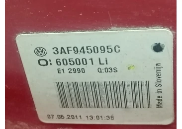 Stop stanga 3AF945095C Volkswagen Passat B7 (2010 - 2015) - miniatura 4