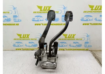 Pod pedalier 6761310 BMW Seria 3 E90 (2004 - 2010)