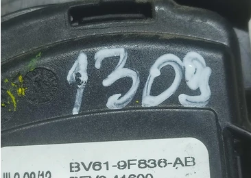Pedala acceleratie BV619F836AB Ford Focus 3 (2011 - 2015) - miniatura 2
