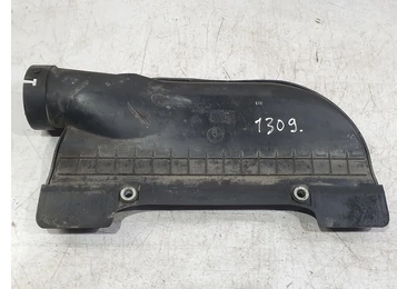 Deflector aer admisie 28212-2L000 Ford Focus 3 (2011 - 2015) DV6C