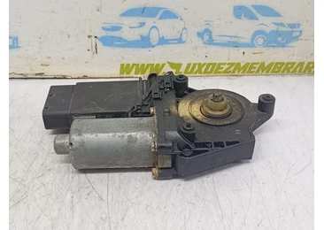 Motoras geam stanga fata 0130821695 Volkswagen Passat B5 (1996 - 2000) - miniatura 2