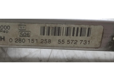Rampa injectoare 0280151258 Opel Astra J (2009 - 2012) - miniatura 3