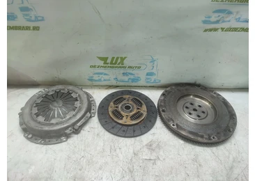 Kit ambreiaj volanta cu masa dubla Kia Ceed 1 (2007 - 2010) 1.4 benzina 1.4 benzina g4fa