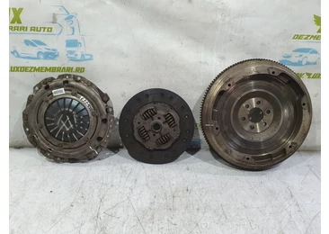 Kit ambreiaj volanta cu masa dubla 55562026 Opel Astra J (2009 - 2012) 1.4 benzina A14XER