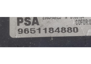 Radiator intercooler 9651184880 Opel Astra J (2009 - 2012) - miniatura 4