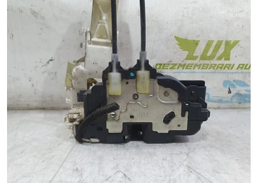 Broasca stanga fata Hyundai i30 FD (2007 - 2010) 1.6 MPI G4FC
