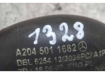Furtun apa A2045011682 Mercedes Benz C-Class W204/S204/C204 (facelift) (2011 - 2015) - miniatura 2