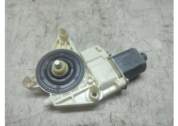 Motoras geam dreapta spate A2048200642 Mercedes Benz C-Class W204/S204/C204 (facelift) (2011 - 2015) - miniatura 2