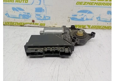 Motoras geam dreapta spate 8E0959802E Audi A4 B7 (2004 - 2008)