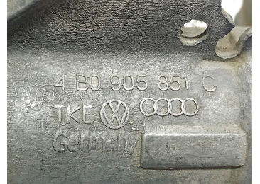 Contact cu cheie 4B0905851C Volkswagen Golf 4 (1997 - 2006) - miniatura 2