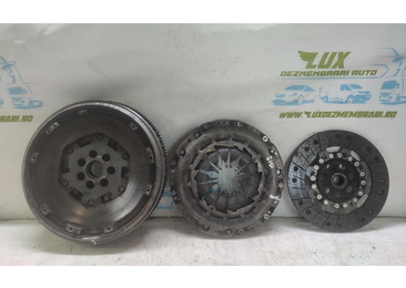 Kit ambreiaj volanta cu masa dubla 8200889318 Renault Megane 3 (2008 - 2014) 1.5 dci 1.5 dci K9K836