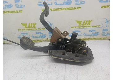 Pod pedalier Peugeot Partner 1 (facelift) (2002 - 2012) 1.9 d DW8B