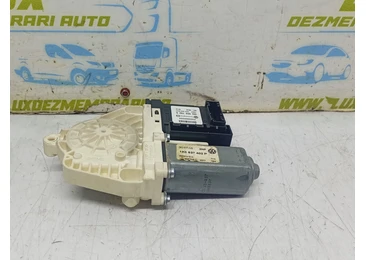 Motoras geam dreapta fata 1k5837402P Volkswagen Jetta 5 (2005 - 2011) 1.9 tdi BKC