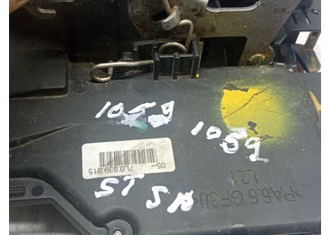Broasca stanga spate 7L0839015 Volkswagen Golf 5 (2003 - 2009) - miniatura 3