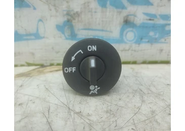 Buton 8200169589D Renault Laguna 3 (2007 - 2011) 1.5 dci K9K780