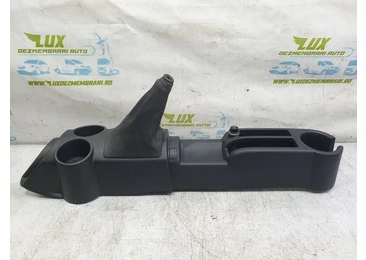 Consola centrala 84611-1c000 Hyundai Getz 1 (2002 - 2005) 1.1 MPI G4HD
