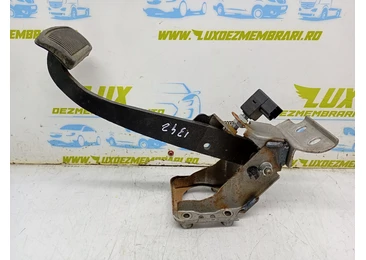 Pedala ambreiaj Hyundai Santa Fe CM (2006 - 2010) 2.2 crdi D4EB