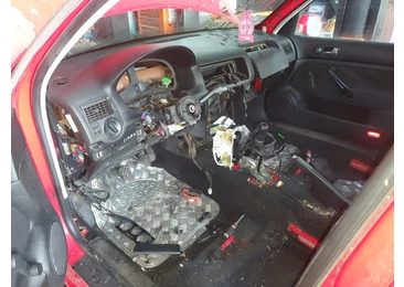 Volkswagen Golf 4 (1997 - 2006) - miniatura 4