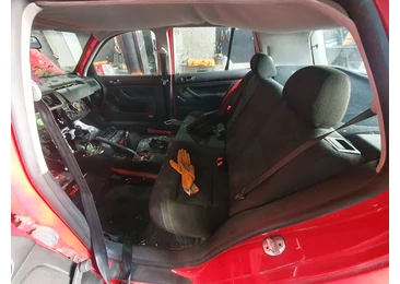 Volkswagen Golf 4 (1997 - 2006) - miniatura 5
