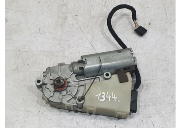 Motoras trapa 40442412v Volkswagen Golf 4 (1997 - 2006) ajm