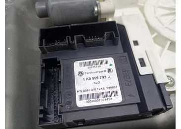 Macara geam dreapta fata 1k4837462 Volkswagen Golf 5 (2003 - 2009) - miniatura 5