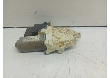 Motoras geam dreapta spate 1k0959704AG Volkswagen Golf 5 (2003 - 2009)