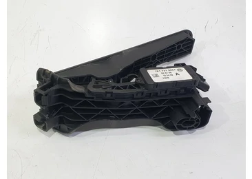 Pedala acceleratie 1k1721503p Volkswagen Golf 5 (2003 - 2009) BLS