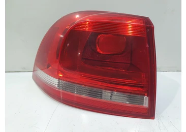 Stop stanga 7p6945095d Volkswagen Touareg 2 (7P) (2010 - 2014) 3.0 tdi CASA