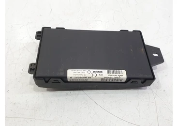 Modul confort 8200296328 Dacia Logan 1 (2004 - 2008) 1.6 mpi K7M710