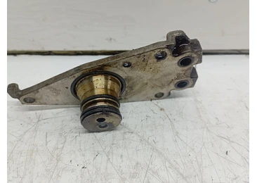 Suport motor 130415796R Renault Clio 5 (2019 - 2023) 1.0 TCe h4d