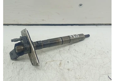 Injector 03L130277 Volkswagen Passat B6 (2005 - 2010) CBBB
