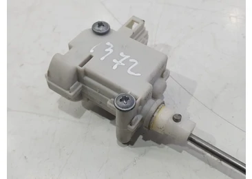 Motoras rezervor 5k6810773a Volkswagen Golf 6 (2008 - 2015) CAXA