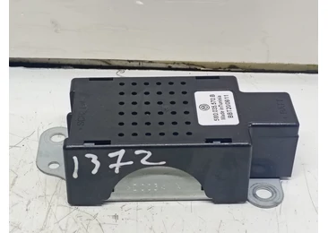 Amplificator antena 5M0035570B Volkswagen Golf 6 (2008 - 2015) CAXA