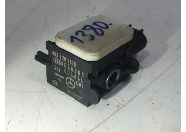 Senzor impact 0038202826 Mercedes Benz ML W164 (2005 - 2008) 3.0 cdi V6 om642940