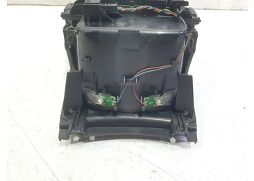 Spatiu Depozitare a1646800814 Mercedes Benz ML W164 (2005 - 2008) 3.0 cdi V6 om642940