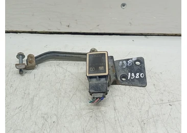 Senzor nivel faruri A0105427717 Mercedes Benz ML W164 (2005 - 2008) 3.0 cdi V6 om642940