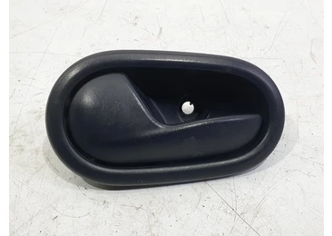 Maner interior stanga fata 806717698r Dacia Logan 2 (2013 - 2016) 1.5 dci K9K612