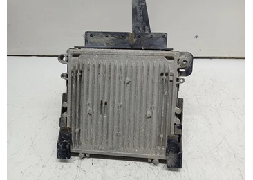 Calculator motor ECU A6421501979 Mercedes Benz ML W164 (2005 - 2008) 3.0 cdi V6 om642940