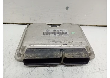 Calculator motor ECU 06A906032AJ Volkswagen Sharan 1 (facelift) (2000 - 2003) 2.0 benzina ATM