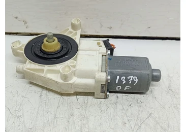 Motoras geam dreapta fata A2518200842 Mercedes Benz R-Class W251 (2005 - 2010) 3.0 cdi OM642.950