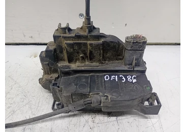 Broasca dreapta fata Renault Clio 3 (facelift) (2009 - 2012) 1.2 benzina d4f740